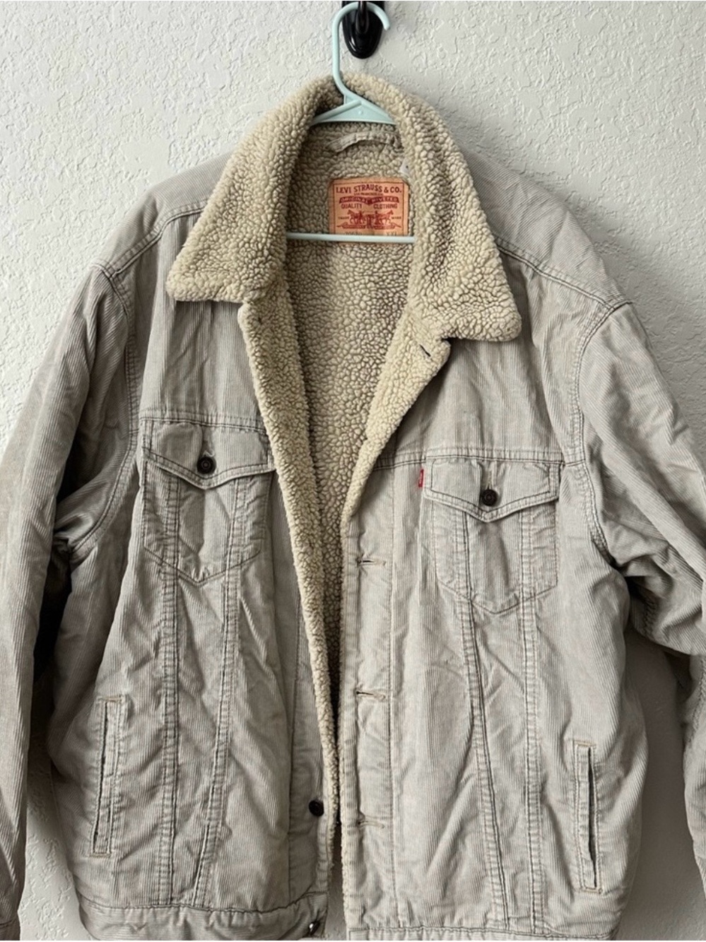 Levi's Men's Sherpa-Lined Trucker Jacket - Light Tan